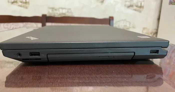 Ноутбук Lenovo ThinkPad L540 / 15.6" (1366x768) TN / Intel Core i5-4300M (2 (4) ядра по 2.6 - 3.3 GHz) / 8 GB DDR3 / 256 GB SSD / Intel HD Graphics 4600 / WebCam б/в - зображення 7