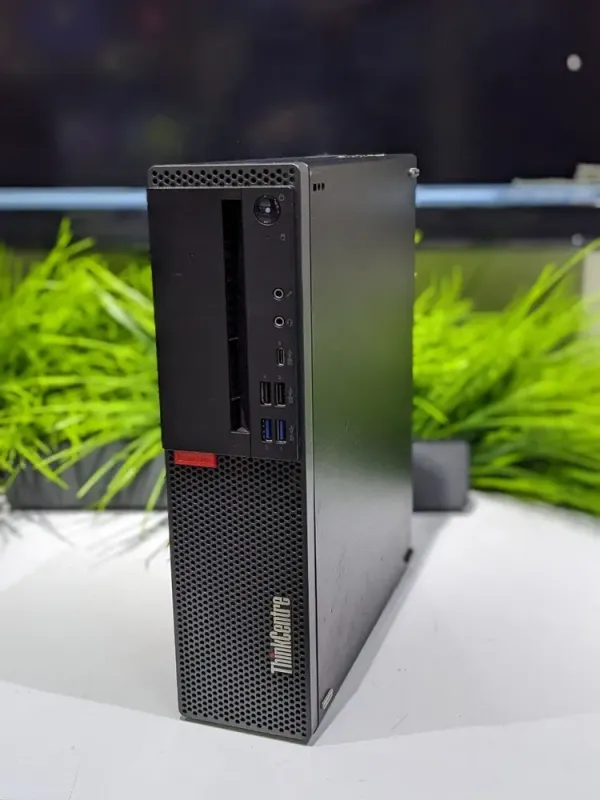 Комп'ютер Lenovo ThinkCentre M720s SFF / Intel Core i5-8400 (6 ядер по 2.8 - 4.0 GHz) / 8 GB DDR4 / 240 GB SSD / Intel UHD Graphics 630 б/в - зображення 1