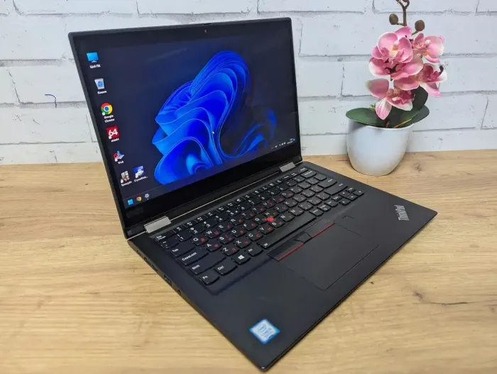 Ультрабук-трансформер Lenovo ThinkPad X390 Yoga / 13.3" (1920x1080) IPS Touch / Intel Core i5-8265U (4 (8) ядра по 1.6 - 3.9 GHz) / 8 GB DDR4 / 256 GB SSD / Intel UHD Graphics / WebCam б/в - зображення 7