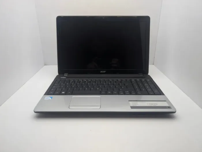 Ноутбук Acer Aspire E1-531 / 15.6" (1366x768) TN / Intel Pentium B950 (2 ядра по 2.2 GHz) / 6 GB DDR3 / 500 GB HDD / Intel HD Graphics 2000 / WebCam б/в - зображення 7