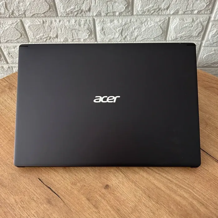Ноутбук Б-клас Acer Aspire 5 A515-55 / 15.6" (1366x768) TN Touch / Intel Core i5-1035G1 (4 (8) ядра по 1.0 - 3.6 GHz) / 8 GB DDR4 / 256 GB SSD / Intel UHD Graphics / WebCam б/в - зображення 3