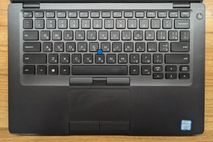 Ультрабук Б-клас Dell Latitude 5400 / 14" (1920x1080) IPS / Intel Core i5-8265U (4 (8) ядра по 1.6 - 3.9 GHz) / 16 GB DDR4 / 512 GB SSD / Intel UHD Graphics 620 / HDMI / WebCam / Windows 10 б/в - зображення 4