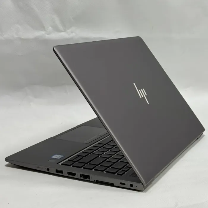 Мобільна робоча станція HP ZBook 14u G5 / 14" (1920x1080) IPS / Intel Core i5-8250U (4 (8) ядра по 1.6 - 3.4 GHz) / 16 GB DDR4 / 256 GB SSD / AMD Radeon Pro WX 3100, 2 GB GDDR5, 128-bit / WebCam / Windows 10 Pro б/в - зображення 8