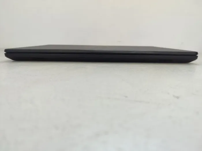 Ноутбук Dell Vostro 3568 / 15.6" (1366x768) TN / Intel Core i5-7200U (2 (4) ядра по 2.5 - 3.1 GHz) / 8 GB DDR3 / 240 GB SSD / Intel HD Graphics 620 / WebCam / DVD-ROM б/в - зображення 5