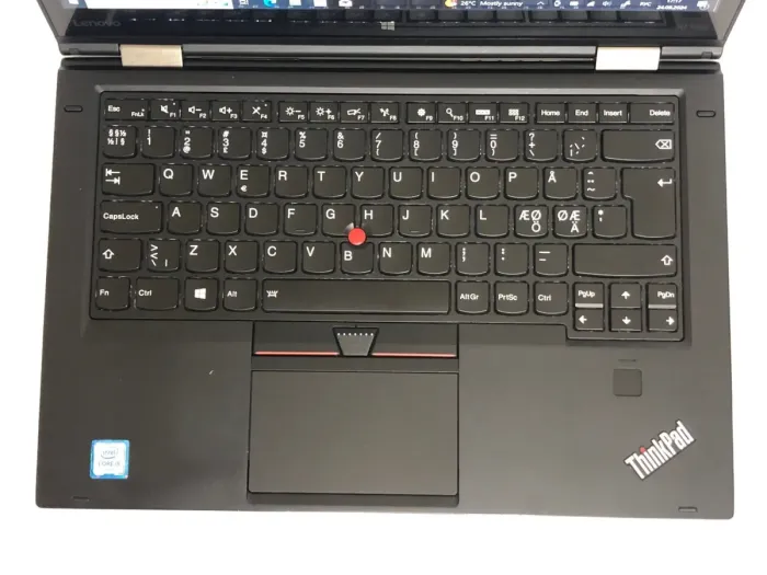 Ультрабук-трансформер Б-клас Lenovo ThinkPad X1 Yoga G1 / 14" (2560x1440) IPS Touch / Intel Core i5-6300U (2 (4) ядра по 2.4 - 3.0 GHz) / 8 GB DDR3 / 256 GB SSD / Intel UHD Graphics 520 / WebCam / Win 10 Pro б/в - зображення 8