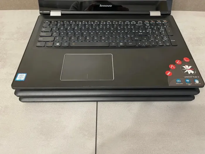 Ноутбук-трансформер Lenovo IdeaPad Flex 3-1580 / 15.6" TN / Core i5-6200U (2(4) ядра по 2.3-2.8 GHz) / 8GB DDR3 / 240GB SSD / HD Graphics 520 / WebCam / HDMI б/в - зображення 8