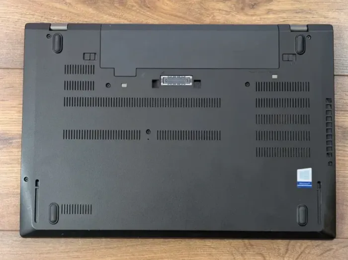 Ноутбук Lenovo Thinkpad P51s / 15.6" (1920x1080) IPS / Intel Core i7-7600U (2 (4) ядра по 2.8 - 3.9 GHz) / 8 GB DDR4 / 256 GB SSD / nVidia Quadro M520, 2 GB GDDR5, 64-bit / WebCam / Win 10 Pro б/в - зображення 7