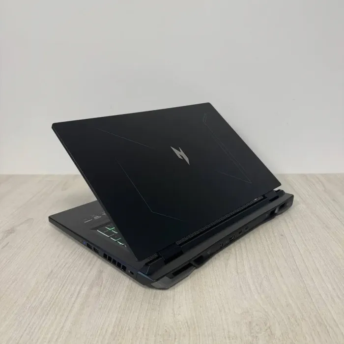 Ігровий ноутбук Б-класу Acer Nitro 17 AN17-41 / 17.3" (2560x1440) IPS / AMD Ryzen 7 7840HS (8 (16) ядер по 3,8 - 5,1 ГГц) / 16 ГБ DDR5 / 512 ГБ SSD M.2 / nVidia GeForce RTX 4060, 8 ГБ GDDR6, 128-bit / WebCam б/в - зображення 8
