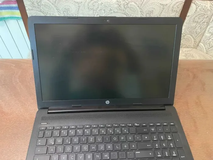 Ноутбук HP 15-da2658ng / 15.6" (1920x1080) TN / Intel Core i5-10210U (4 (8) ядра по 1.6 - 4.2 GHz) / 8 GB DDR4 / 256 GB SSD / Intel UHD Graphics / WebCam  б/в - зображення 7