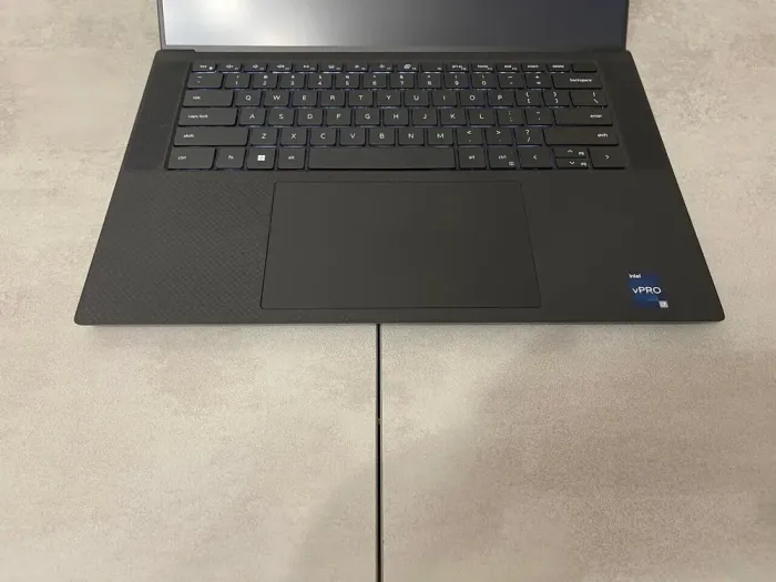 Мобільна робоча станція Dell Precision 5570 / 15.6" (1920x1200) IPS / Intel Core i7-12700H (14 (20) ядер по 2.3 - 4.7 GHz) / 16 GB DDR5 / 1000 GB SSD M.2 / nVidia RTX A2000, 8 GB GDDR6, 128-bit / WebCam / Fingerprint б/в - зображення 6