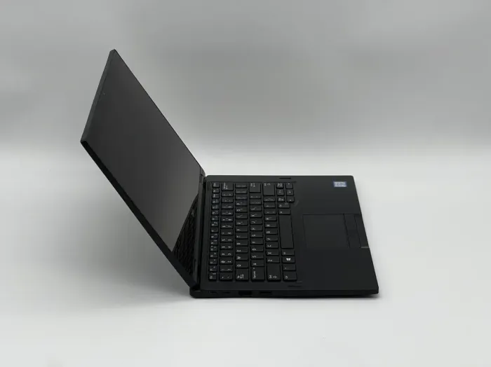 Ультрабук Dell Latitude 7390 2-in-1 / 13.3" (1920x1080) IPS Touch / Intel Core i5-8350U (4 (8) ядра по 1.7 - 3.6 GHz) / 8 GB DDR3 / 240 GB SSD / Intel UHD Graphics 620 / WebCam / HDMI б/в - зображення 3