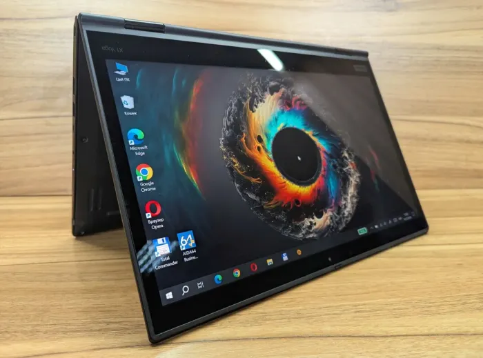 Ноутбук-трансформер Б-клас Lenovo ThinkPad x1 Carbon 3rd / 14" (1920x1080) IPS Touch / Intel Core i7-8550U (4 (8) ядра по 1.8 - 4.0 GHz) / 8 GB DDR3 / 512 GB SSD / Intel UHD Graphics 620 / WebCam / TouchID / Windows 10 б/в - зображення 7