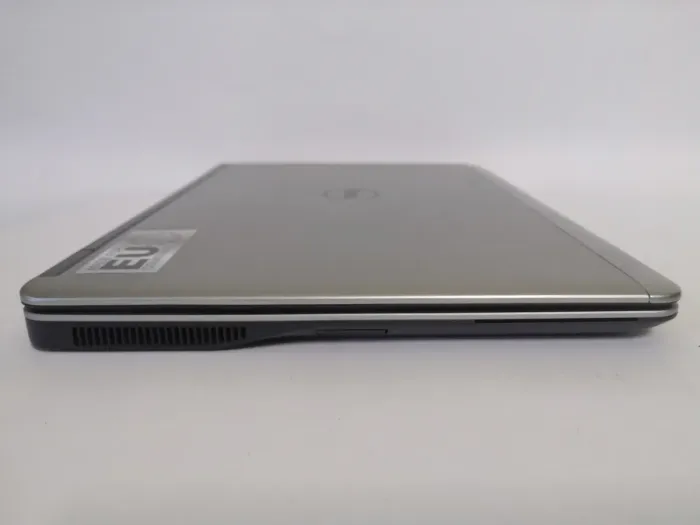 Ноутбук Б-класс Dell Latitude E7440 / 14" IPS / Intel Core i3-4030U (2(4) ядра по 1.9 GHz) / 8GB DDR3 / 128GB SSD / HD Graphics 4400 б/в - зображення 4