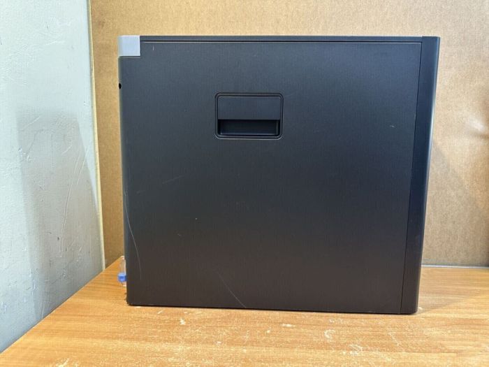 Ігровий ПК Dell Precision 5810 Tower / Intel Xeon E5-1630 v4 (4 (8) ядра по 3,7 - 4,0 ГГц) / 32 ГБ DDR4 ECC / 240 ГБ SSD + 1000 ГБ HDD / nVidia GeForce GTX 1050, 2 ГБ GDDR5, 128-біт / 685 Вт / DVD-RW б/в - зображення 6