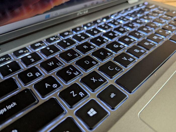 Ультрабук Dell Latitude 5420 / 14" (1920x1080) IPS / Intel Core i7-1185G7 (4 (8) ядра по 3.0 - 4.8 GHz) / 16 GB DDR4 / 512 GB SSD / Intel Iris Xe Graphics / WebCam / Windows 11 б/в - зображення 6