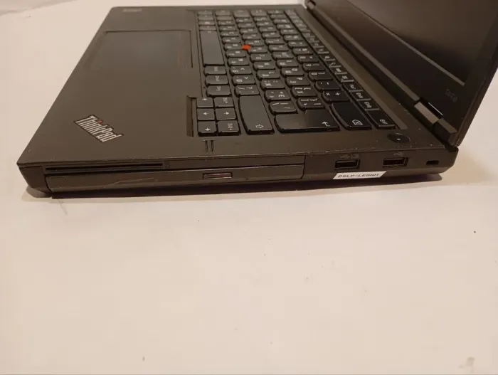 Ноутбук Б-клас Lenovo ThinkPad T440p / 14" (1366x768) TN / Intel Core i5-4200U (2 (4) ядра по 1.6 - 2.6 GHz) / 8 GB DDR3 / 120 GB SSD / nVidia GeForce GT 730M, 2 GB DDR3, 64-bit / WebCam / АКБ не тримає б/в - зображення 5