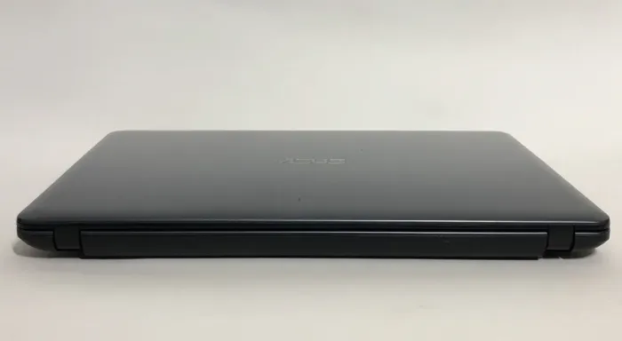 Ноутбук Б-клас Asus R541U / 15.6" (1920x1080) TN / Intel Core i5-7200U (2 (4) ядра по 2.5 - 3.1 GHz) / 4 GB DDR4 / 128 GB SSD / Intel HD Graphics 620 / WebCam / Win 10 Home б/в - зображення 3