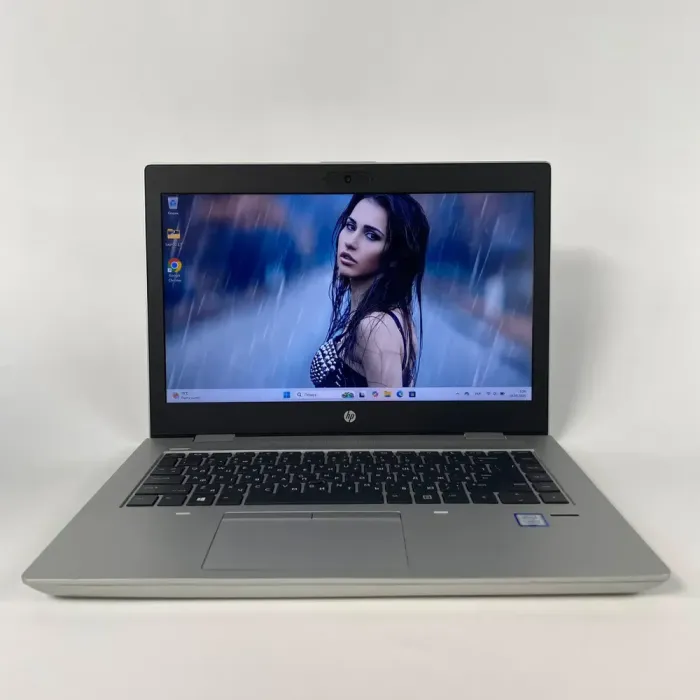 Ультрабук Б-клас HP ProBook 640 G4 / 14" (1920x1080) IPS / Intel Core i5-8250U (4 (8) ядра по 1.6 - 3.4 GHz) / 16 GB DDR4 / 256 GB SSD / Intel UHD Graphics 620 / WebCam / Fingerprint б/в - зображення 2