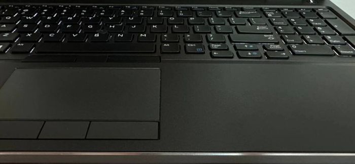 Мобільна робоча станція Б-клас Dell Precision 7540 / 15.6" (1920x1080) TN / Intel Xeon E2276M (6 (12) ядер по 2.8 - 4.7 GHz) / 32 GB DDR4 / 256 GB SSD + 256 GB SSD / nVidia Quadro RTX 3000, 6 GB GDDR6, 192-bit / WebCam / Win 11 Pro б/в - зображення 9