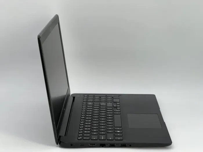 Ноутбук Dell Latitude 3500 / 15.6" (1366x768) TN / Intel Core i5-8265U (4 (8) ядра по 1.6 - 3.9 GHz) / 16 GB DDR4 / 480 GB SSD / Intel UHD Graphics 620 / WebCam б/в - зображення 3