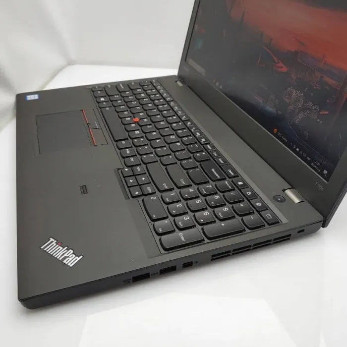 Робоча станція Lenovo ThinkPad P50s / 15.6" IPS / Core i7-6500U (2(4) ядра по 2.5-3.1 GHz) / 16GB DDR3 / 512GB SSD / Quadro M500M, 2GB DDR3, 64-bit / WebCam / Win10 Pro б/в - зображення 5