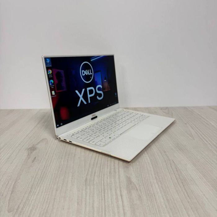 Ультрабук Б-клас Dell XPS 9370 Rose Gold / 13.3" (1920x1080) IPS / Intel Core i5-8250U (4 (8) ядра по 1.6 - 3.4 GHz) / 16 GB DDR3 / 256 GB SSD NVMe / Intel UHD Graphics 620 / WebCam б/в - зображення 4