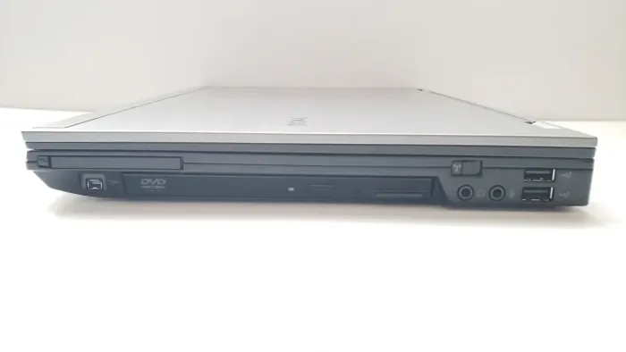 Ноутбук Dell Latitude E6410 / 14.1" (1440x900) TN / Intel Core i7-620M (2 (4) ядра по 2.66 - 3.33 GHz) / 8 GB DDR3 / 180 GB SSD / Intel HD Graphics / WebCam б/в - зображення 5