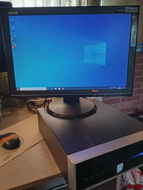 Комплект ПК Б-клас: Everest SFF / Intel Core i5-2400S (4 ядра по 2.5 - 3.3 GHz) / 8 GB DDR3 / 250 GB HDD / Intel HD Graphics 2000 / DVD-RW + Монітор Asus VW192S / 19" (1440x900) TN / 1x VGA, 1x Audio б/в - зображення 12