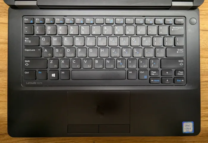 Нетбук Dell Latitude E5270 / 12.5" (1366x768) TN / Intel Core i5-6300U (2 (4) ядра по 2.4 - 3.0 GHz) / 8 GB DDR4 / 240 GB SSD / Intel HD Graphics 520 / WebCam / Windows 10 б/в - зображення 3