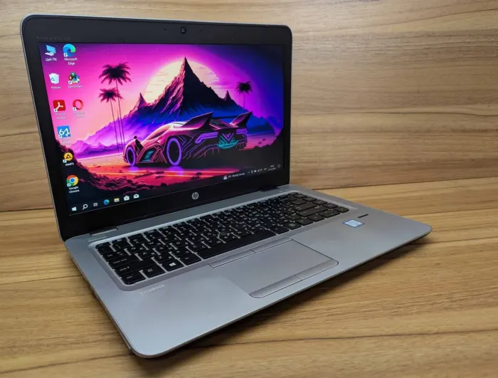 Ультрабук HP EliteBook 840 G3 / 14" (2560x1440) IPS / Intel Core i7-6500U (2 (4) ядра по 2.5 - 3.1 GHz) / 8 GB DDR4 / 240 GB SSD / Intel HD Graphics 520 / WebCam / Fingerprint / Windows 10 б/в - зображення 4