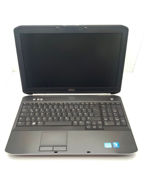 Ноутбук Dell Latitude E6530 / 15.6" (1366x768) TN / Intel Core i5-2520M (2 (4) ядра по 2.5 - 3.2 GHz) / 6 GB DDR3 / 320 GB HDD / Intel HD Graphics 3000 / DVD-ROM б/в - зображення 3