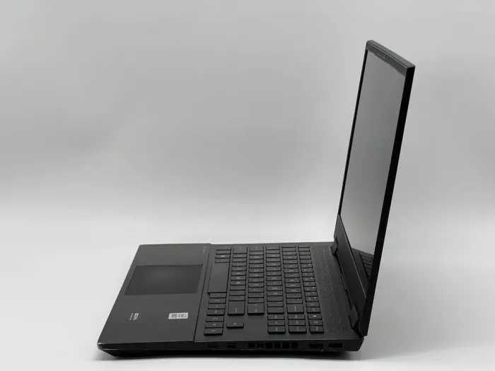 Ігровий ноутбук Б-класу HP Omen 15-ek0013dx / 15.6" (1920x1080) IPS / Intel Core i7-10750H (6 (12) ядер по 2.6 - 5.0 GHz) / 16 GB DDR4 / 480 GB SSD / nVidia GeForce RTX 2060, 6 GB GDDR6, 192-bit / WebCam б/в - зображення 7