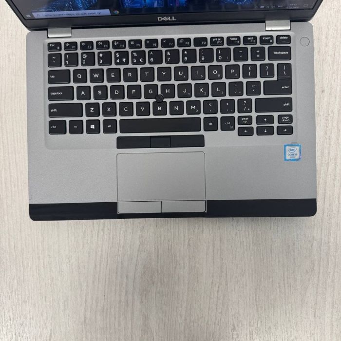 Ультрабук Б-клас Dell Latitude 5410 / 14" (1920x1080) IPS / Intel Core i5-10210U (4 (8) ядра по 1.6 - 4.2 GHz) / 8 GB DDR4 / 256 GB SSD / Intel UHD Graphics / WebCam б/в - зображення 3