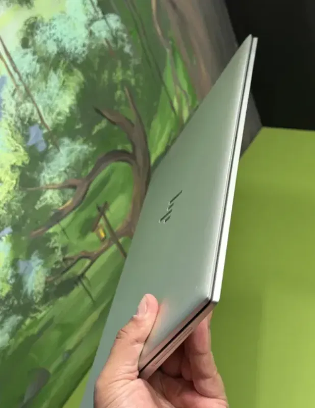 Ультрабук HP EliteBook 850 G8 / 15.6" (1920x1080) IPS / Intel Core i5-1135G7 (4 (8) ядра по 4.2 GHz) / 16 GB DDR4 / 256 GB SSD / Intel Iris Xe Graphics / WebCam б/в - зображення 7