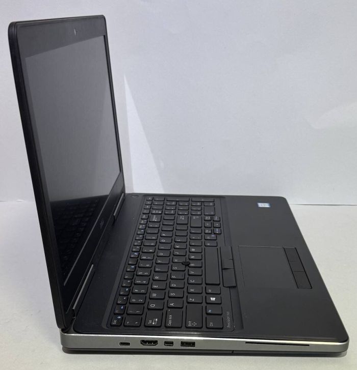 Мобільна робоча станція Dell Precision 7520 / 15,6" (1920x1080) IPS / Intel Core i7-7820HQ (4 (8) ядра по 2,9 - 3,9 ГГц) / 16 ГБ DDR4 / 256 ГБ SSD / nVidia Quadro M1200, 4 ГБ GDDR5, 128-біт / WebCam б/в - зображення 5