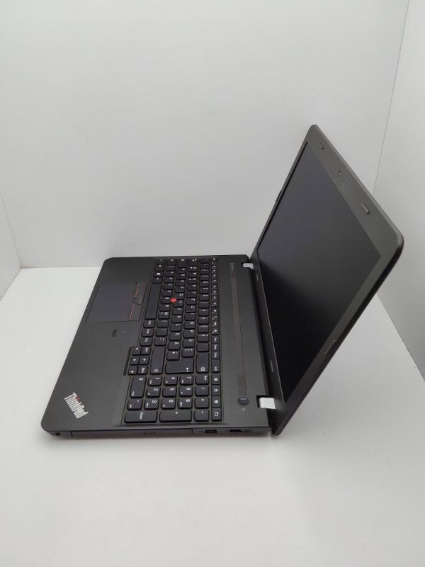 Ноутбук Lenovo ThinkPad E550 / 15.6" (1366x768) TN / Intel Core i5-5200U (2 (4) ядра по 2.2 - 2.7 GHz) / 8 GB DDR3 / 240 GB SSD / Intel HD Graphics 5500 / WebCam / DVD-ROM б/в - зображення 7