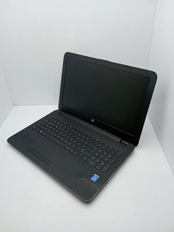 Ноутбук HP 250 G5 / 15.6" (1366x768) TN / Intel Core i3-5005U (2 (4) ядра по 2.0 GHz) / 8 GB DDR3 / 120 GB SSD / Intel HD Graphic 5500 / WebCam б/в - зображення 6