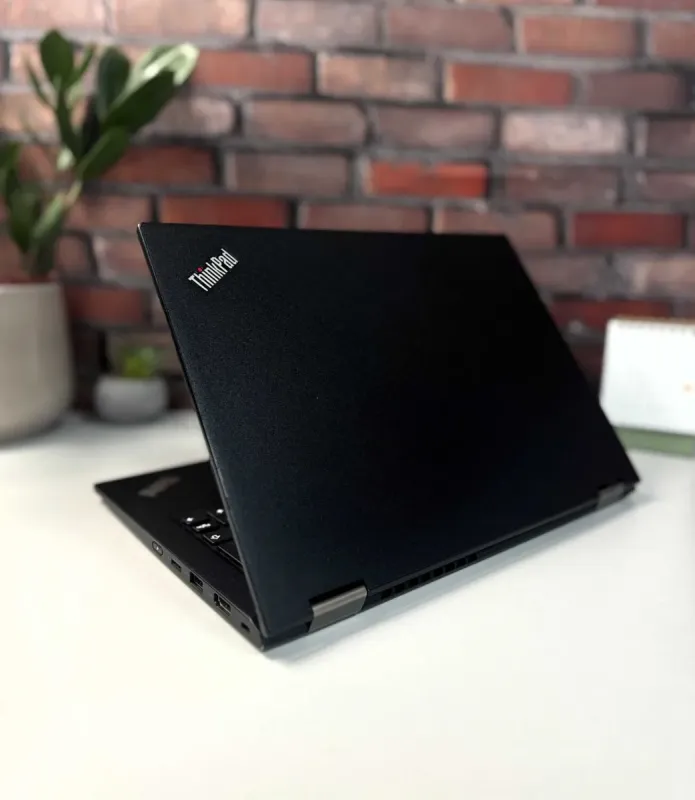 Ультрабук-трансформер Lenovo ThinkPad X13 Yoga Gen1 / 13.3" (1920x1080) IPS Touch / Intel Core i5-10210U (4 (8) ядра по 1.6 - 4.2 GHz) / 16 GB DDR4 / 256 GB SSD / Intel UHD Graphics / WebCam / Стилус / Windows 10 Pro б/в - зображення 9