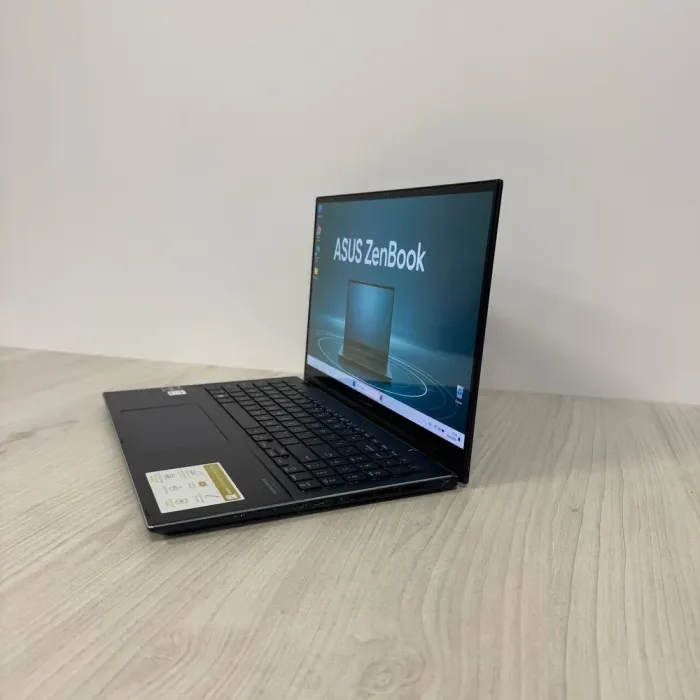 Ультрабук-трансформер Б-клас Asus Zenbook Pro 15 Flip Q529ZA / 15.6" (2880x1620) OLED / Intel Core i7-12700H (14 (20) ядер по 3.5 - 4.7 GHz) / 16 GB DDR5 / 512 GB SSD NVMe / Intel Iris Xe Graphics / WebCam б/в - зображення 5