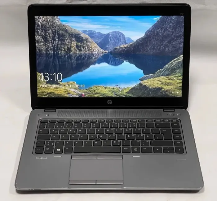 Ноутбук Б-клас HP EliteBook 840 G2 / 14" (1600x900) TN / Intel Core i5-5200U (2 (4) ядра по 2.2 - 2.7 GHz) / 8 GB DDR3 / 500 GB HDD / Intel HD Graphics 5500 / WebCam / VGA / Windows 10 Pro б/в - зображення 2