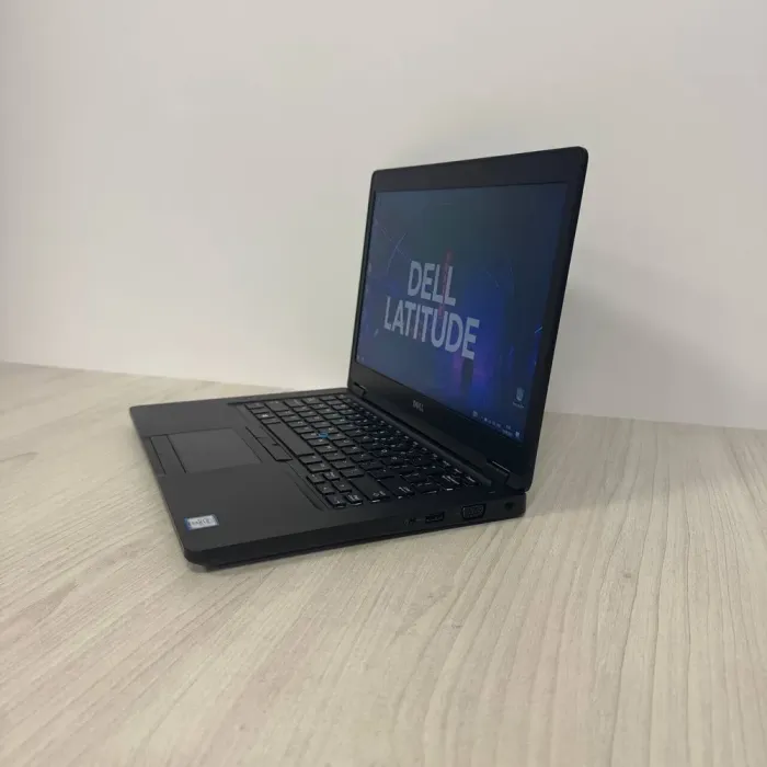 Ультрабук Dell Latitude 5480 / 14" (1366x768) TN / Intel Core i7-6600U (2 (4) ядра по 2.6 - 3.4 GHz) / 16 GB DDR4 / 256 GB SSD NVMe / nVidia GeForce 930MX, 2 GB DDR3, 64-bit / WebCam б/в - зображення 5