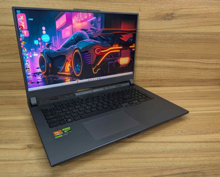 Ігровий ноутбук Asus ROG Strix G713PI / 17.3" (2560x1440) IPS / AMD Ryzen 9 7945HX (16 (32) ядер по 2.5 - 5.4 GHz) / 32 GB DDR5 / 1000 GB SSD / nVidia GeForce RTX 4070, 8 GB GDDR6, 128-bit / WebCam / Windows 11 б/в - зображення 4