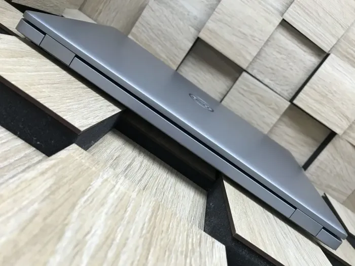 Ультрабук Б-клас Dell Latitude 5410 / 14" (1920x1080) IPS / Intel Core i5-10310U (4 (8) ядра по 1.7 - 4.4 GHz) / 8 GB DDR4 / 512 GB SSD M.2 / Intel UHD Graphics / WebCam / Windows 10 б/в - зображення 7