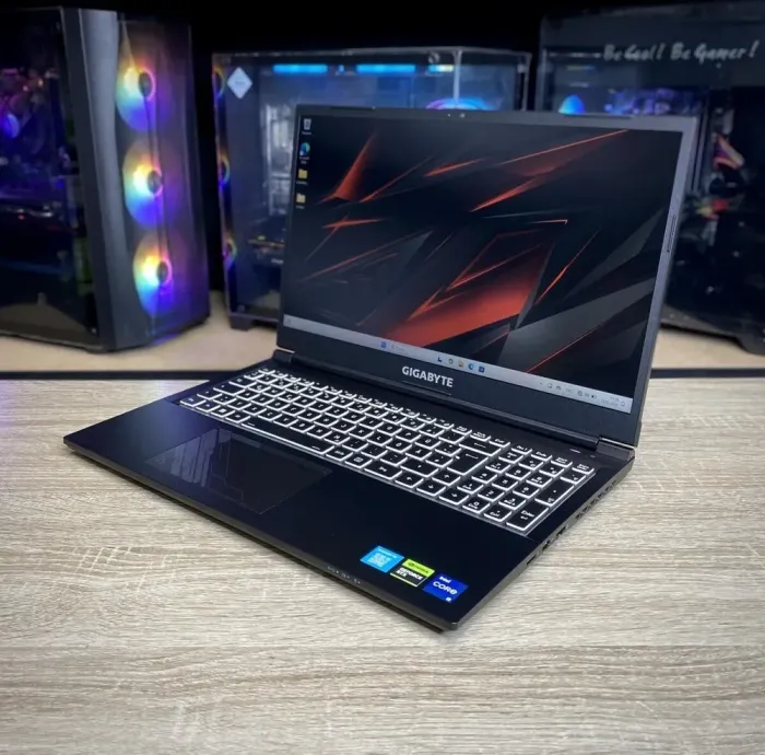 Ігровий ноутбук Gigabyte G5 KF / 15.6" (1920x1080) IPS / Intel Core i5-12500H (12 (16) ядер по 3.3 - 4.5 GHz) / 16 GB DDR4 / 512 GB SSD M.2 / nVidia GeForce RTX 4060, 8 GB GDDR6, 128-bit / WebCam б/в - зображення 4