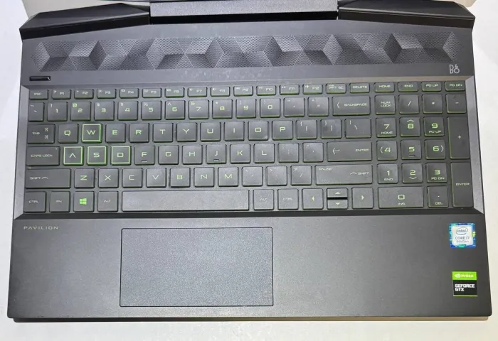 Ігровий ультрабук HP Pavilion 15-dk0046nr / 15,6" (1920x1080) IPS / Intel Core i7-9750H (6 (12) ядер по 2,6 - 4,5 ГГц) / 16 ГБ DDR4 / 256 ГБ SSD + 1000 ГБ HDD / nVidia GeForce GTX 1650, 4 ГБ GDDR5, 128-біт / WebCam б/в - зображення 3