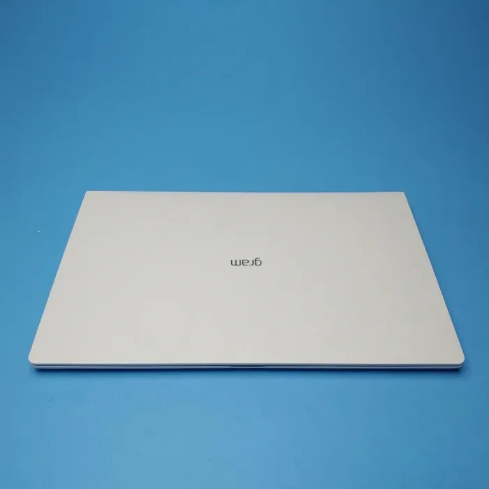 Ультрабук Б-клас Gram 15Z990-VP50ML / 15.6" (1920x1080) IPS / Intel Core i5-8265U (4 (8) ядра по 1.6 - 3.9 GHz) / 8 GB DDR4 / 256 GB SSD / Intel UHD Graphics 620 / WebCam / Win 10 Pro б/в - зображення 6