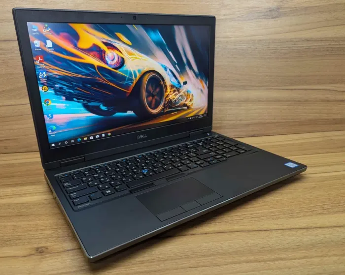 Мобільна робоча станція Dell Precision 7530 / 15.6" (1920x1080) IPS / Intel Core i7-8850H (6 (12) ядер по 2.6 - 4.3 GHz) / 32 GB DDR4 / 512 GB SSD / nVidia Quadro P1000, 4 GB GDDR5, 128-bit / WebCam / Windows 10 б/в - зображення 4