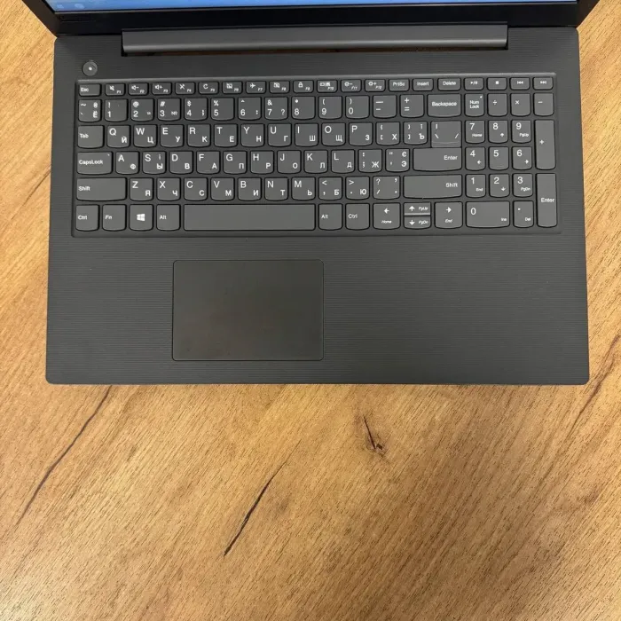 Ноутбук Lenovo V130-15IGM / 15.6" (1366x768) TN / Intel Celeron N4000 (2 ядра по 1.1 - 2.6 GHz) / 4 GB DDR4 / 120 GB SSD / Intel UHD Graphics 600 / WebCam б/в - зображення 7