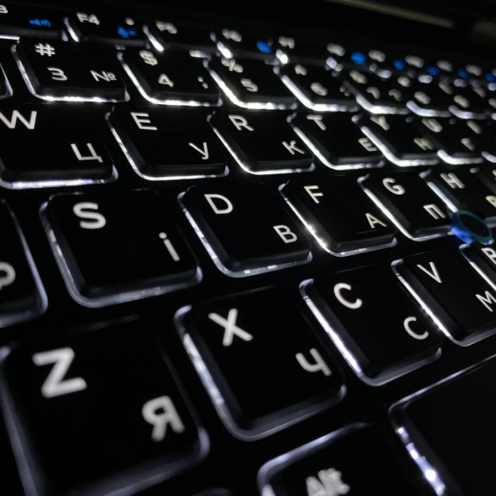 Мобільна робоча станція Б-класу Dell Precision 7710 / 17,3" (1920x1080) IPS / Intel Core i7-6820HQ (4 (8) ядра по 2,7 - 3,6 ГГц) / 16 ГБ DDR4 / 512 ГБ SSD / nVidia Quadro M5000M, 8 ГБ GDDR5, 256-біт / WebCam / HDMI б/в - изображение 6