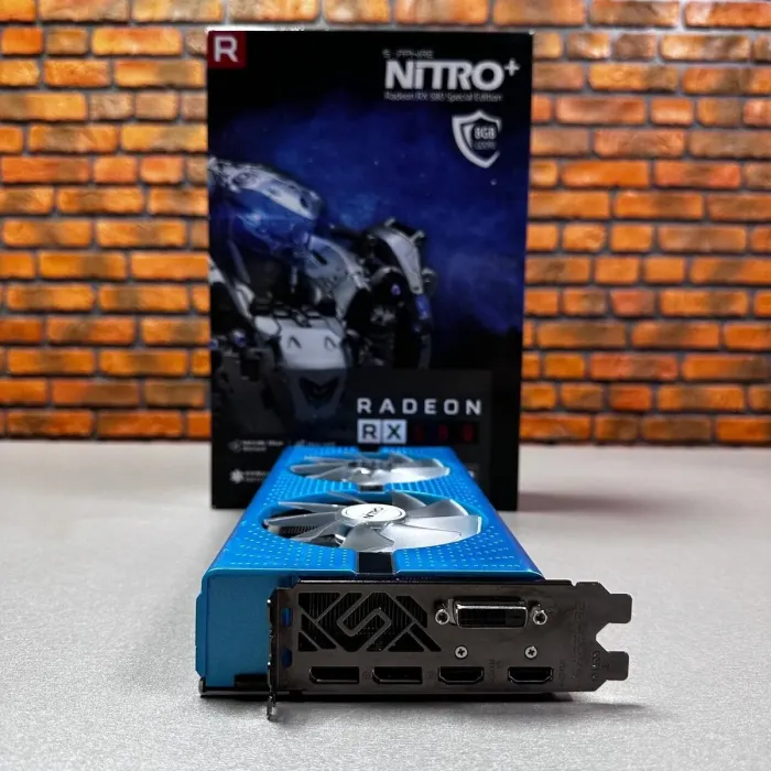 Дискретна відеокарта Sapphire Radeon RX 580 Nitro+ Special Edition, 8 GB GDDR5, 256-bit / 1x DVI, 2x HDMI, 2x DisplayPort / Коробка / (11265-21-20G) б/в - зображення 3